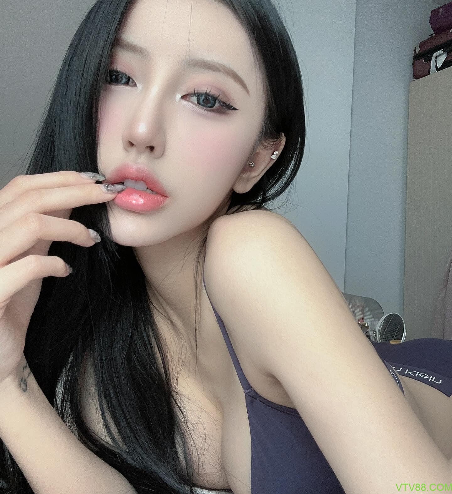 jamiee.mie Thy Vo Hot Girl Khoe Ảnh Ngực Đẹp